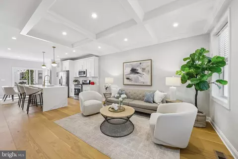 1208 Shepherd St NW, Washington, DC 20011