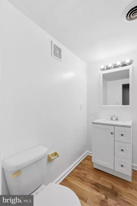 Bath - 1235 16th St NE, Washington, DC 20002 photo 2 of 3