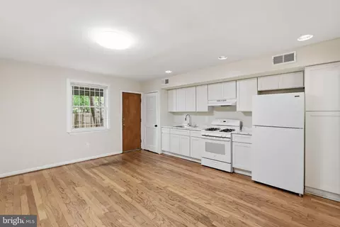 Other - 1235 16th St NE, Washington, DC 20002 photo 2 of 15