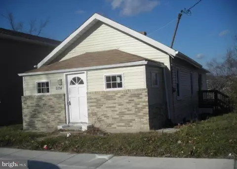 5314 Dix St NE, Washington, DC 20019
