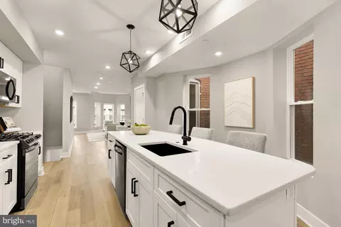 Entry Way - 26 Todd Pl NE #2, Washington, DC 20002 photo 3 of 6