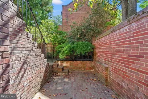 Exterior - 1333 27th St NW, Washington, DC 20007 photo 8 of 11