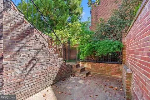 Exterior - 1333 27th St NW, Washington, DC 20007 photo 7 of 11