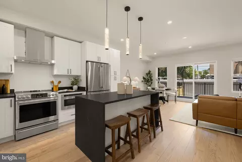 1128 Morse St NE #1, Washington, DC 20002