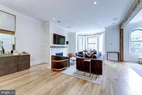 Living - 1327 R St NW #2, Washington, DC 20009 photo 1 of 3