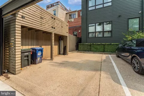 Exterior - 1327 R St NW #2, Washington, DC 20009 photo 4 of 5