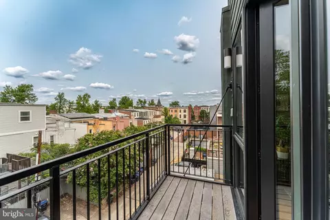 Other - 1327 R St NW #2, Washington, DC 20009 photo 6 of 13