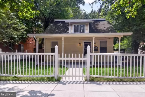 117 Yuma St SE, Washington, DC 20032