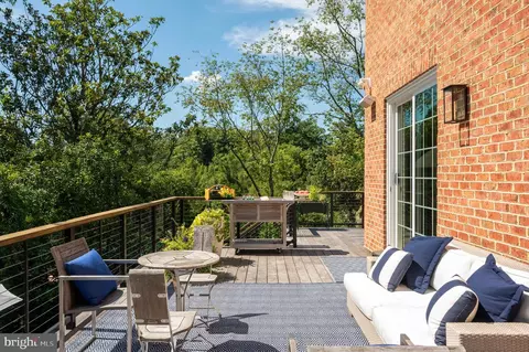 Exterior - 4841 Kemble Pl NW, Washington, DC 20007 photo 9 of 16