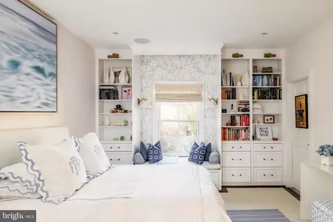 Bedroom - 4841 Kemble Pl NW, Washington, DC 20007 photo 5 of 6