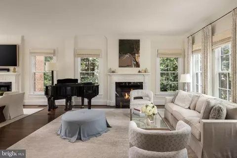 Living - 4841 Kemble Pl NW, Washington, DC 20007 photo 1 of 3