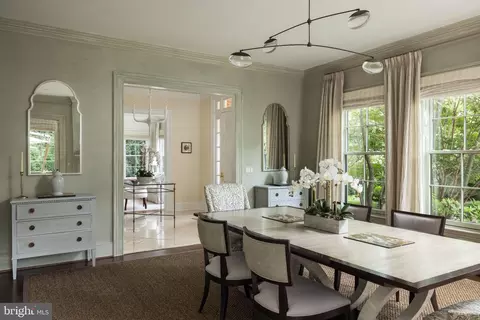 Dining - 4841 Kemble Pl NW, Washington, DC 20007 photo 1 of 3
