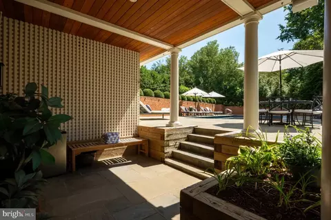 Exterior - 4841 Kemble Pl NW, Washington, DC 20007 photo 16 of 16