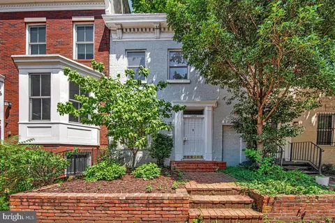 1233 4th St NW, Washington, DC 20001