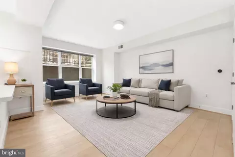 4226 7th St NW #101, Washington, DC 20011