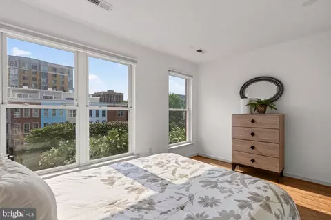 Bedroom - 349 L St SE, Washington, DC 20003 photo 5 of 11