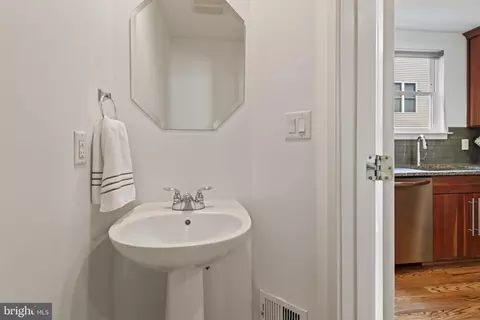 Entry Way - 349 L St SE, Washington, DC 20003 photo 2 of 8