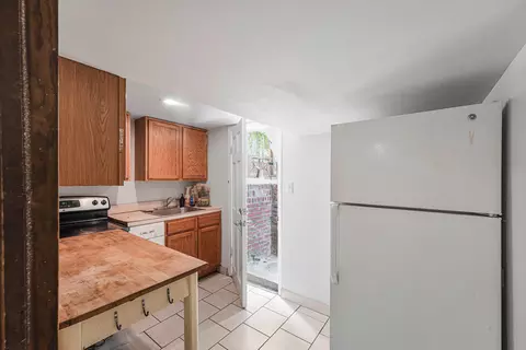 Kitchen - 344 Oneida St NE, Washington, DC 20011 photo 2 of 2