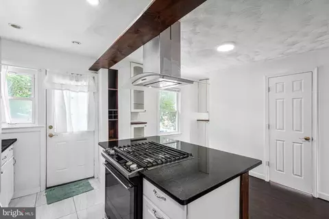 Other - 344 Oneida St NE, Washington, DC 20011 photo 4 of 10