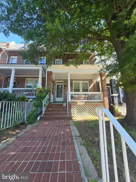 222 S Street St NE, Washington, DC 20002