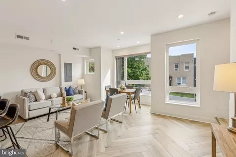 1214 Queen St NE, Washington, DC 20002 photo 3
