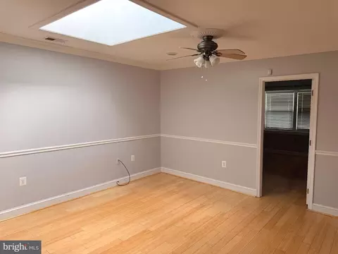Living - 1840 D St NE #4, Washington, DC 20002 photo 3 of 5