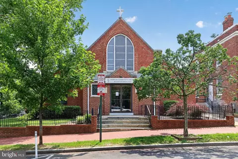 653 11th St NE, Washington, DC 20002
