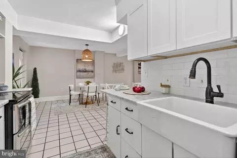 Kitchen - 523 8th St NE #T2, Washington, DC 20002 photo 3 of 3