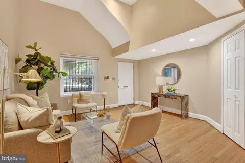 Other - 523 8th St NE #T2, Washington, DC 20002 photo 1 of 3