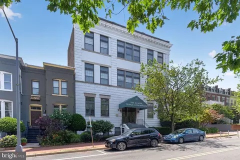 523 8th St NE #T2, Washington, DC 20002