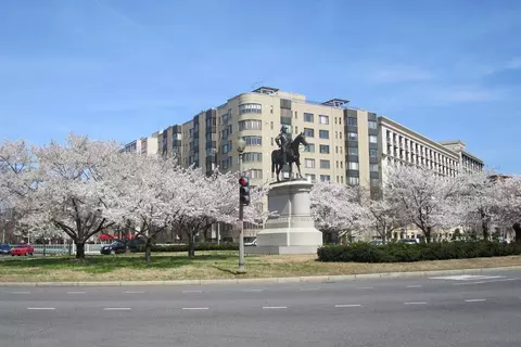 1 Scott Cir NW #801, Washington, DC 20036