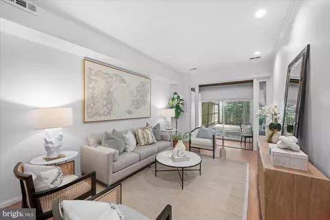 Other - 108 14th St SE, Washington, DC 20003 photo 1 of 4