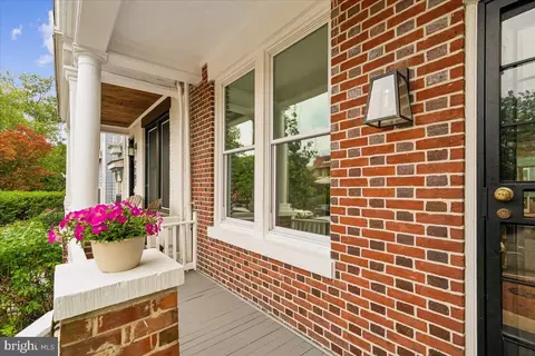 Exterior - 1105 G St SE, Washington, DC 20003 photo 5 of 13
