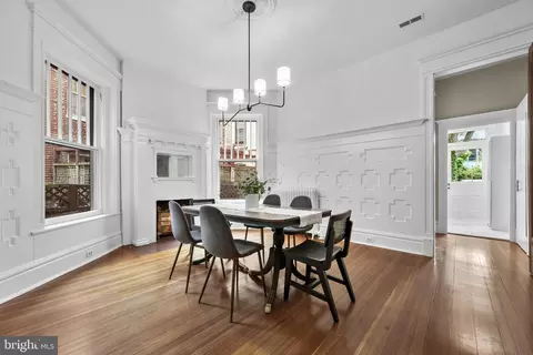 Dining - 727 Massachusetts Ave NE, Washington, DC 20002 photo 3 of 3