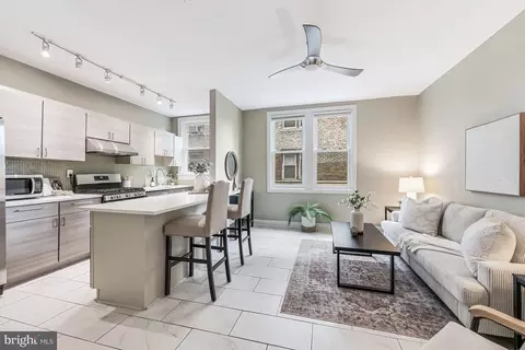 4120 14th St NW #22, Washington, DC 20011