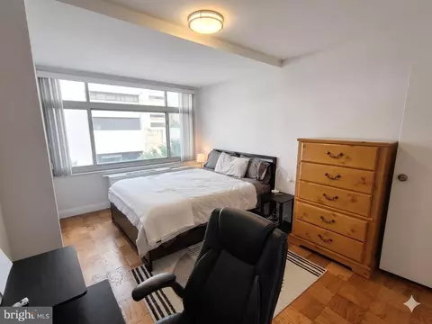 2401 H St NW #509, Washington, DC 20037