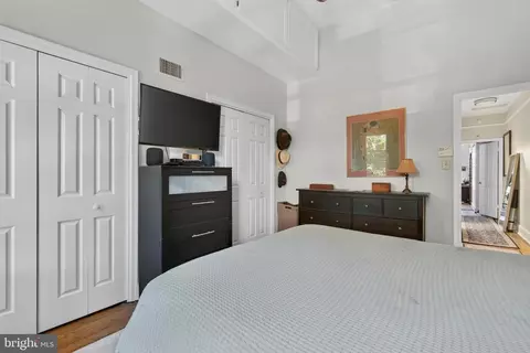 Bedroom - 229 10th St NE, Washington, DC 20002 photo 1 of 8