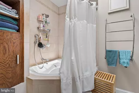 Bath - 229 10th St NE, Washington, DC 20002 photo 3 of 3