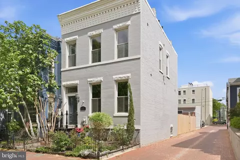 721 10th St NE, Washington, DC 20002
