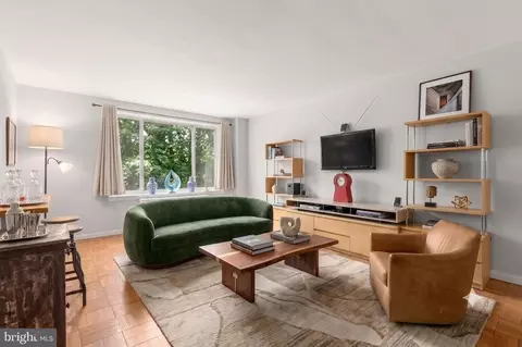 4100 W Street St NW #314, Washington, DC 20007