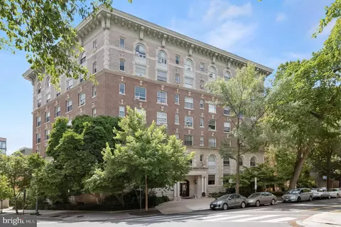 2039 New Hampshire Ave NW #105, Washington, DC 20009
