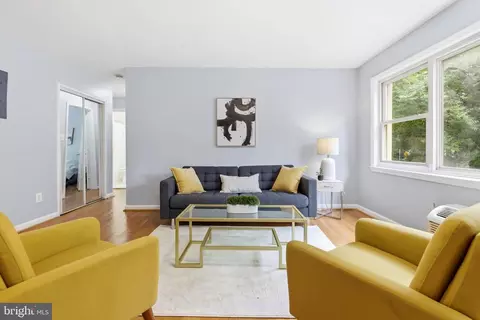 610 Longfellow St NW #305, Washington, DC 20011