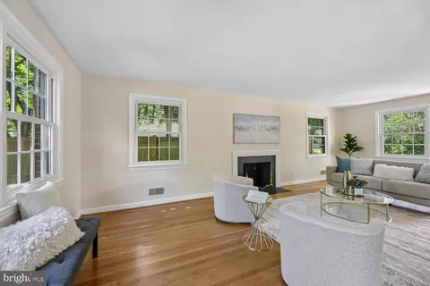 3633 Appleton St NW, Washington, DC 20008 photo 6