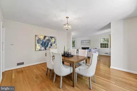 3633 Appleton St NW, Washington, DC 20008 photo 10