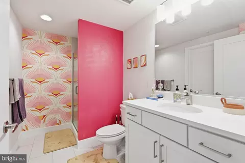 Bath - 50 Florida Ave NE #819, Washington, DC 20002 photo 5 of 7