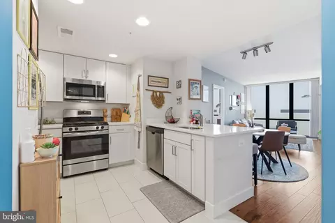 Kitchen - 50 Florida Ave NE #819, Washington, DC 20002 photo 1 of 3