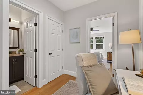 Entry Way - 236 Warren St NE, Washington, DC 20002 photo 4 of 5