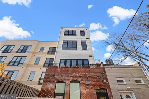 Other - 732 15th St SE #6, Washington, DC 20003 photo 1 of 19