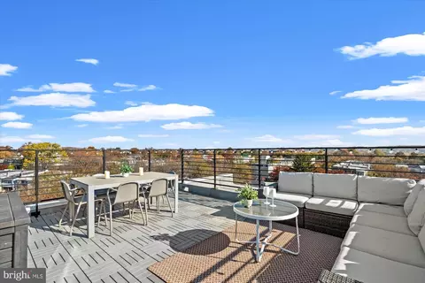 Other - 732 15th St SE #6, Washington, DC 20003 photo 15 of 19