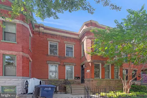 331 E Street St NE, Washington, DC 20002